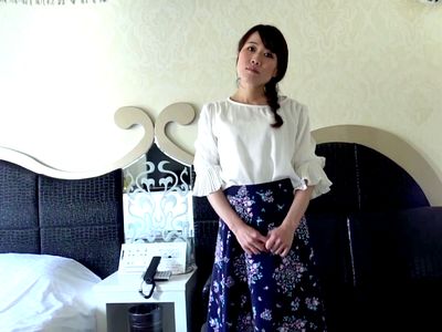 【素人企画＠ハメ撮り不倫】人妻NTR浮気セックスしちゃう35歳のかわいい奥さま！バキュームフェラもあるよ！_の画像