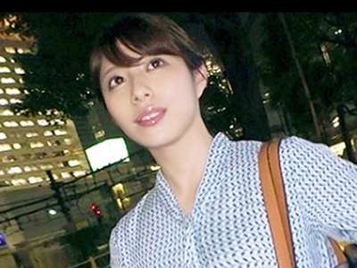 素人企画で”激烈”な痙攣イキしてエッチに乱れちゃうアラサーの美尻スレンダー美ボディ美人お姉さん！_の画像