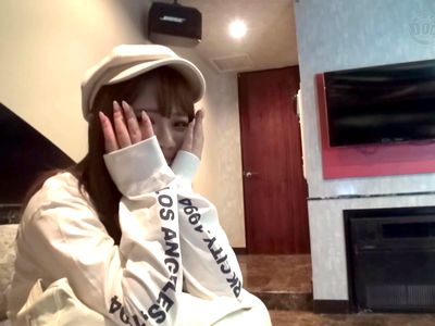 素人企画でHカップ乳揺れセックスしてエッチに乱れちゃう爆乳ぽっちゃりボディの童顔21歳ちゃん！_の画像